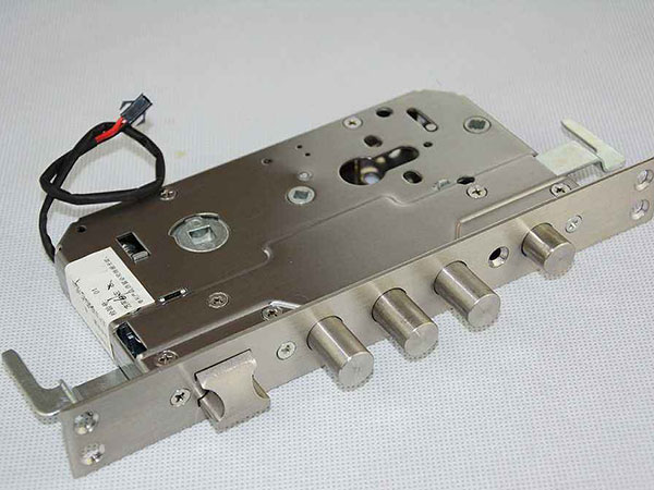 新余24小时上门开锁公司