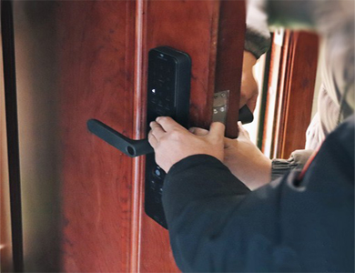 新余24小时上门开锁公司